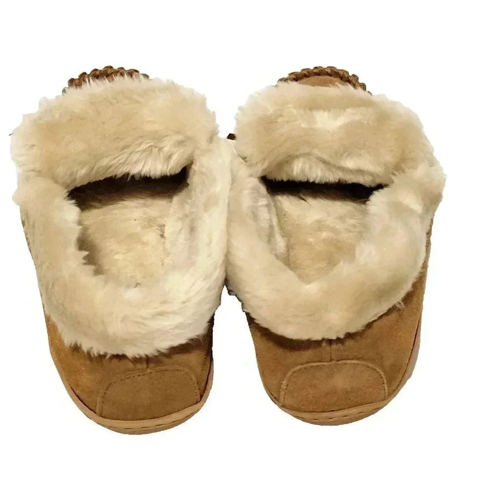 Clarks Moccasin Slippers 9M Women's Tan Suede Leather Faux Fur Indoor Outdoor - Picture 2 of 4
